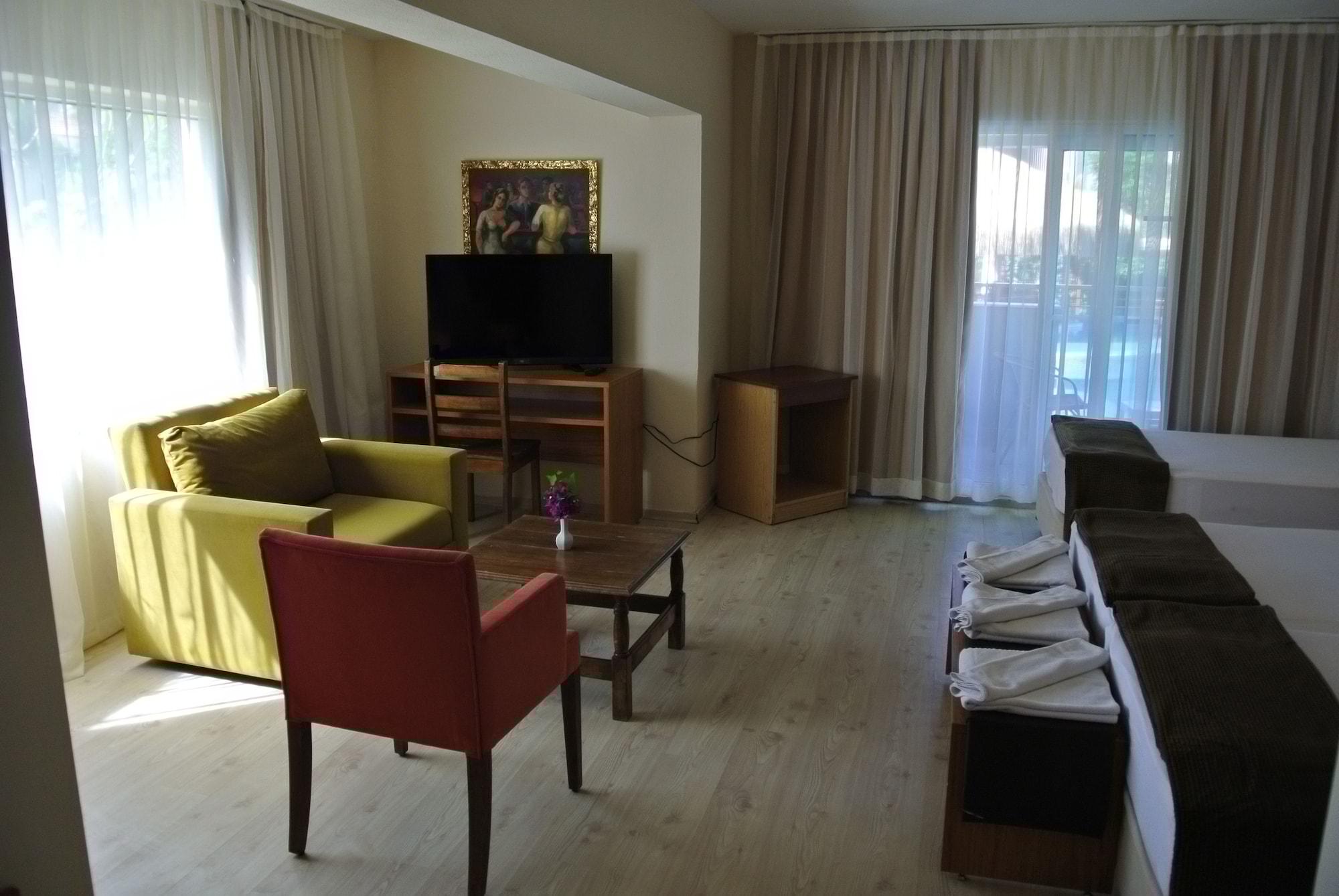 Begonville Hotel Marmaris Esterno foto