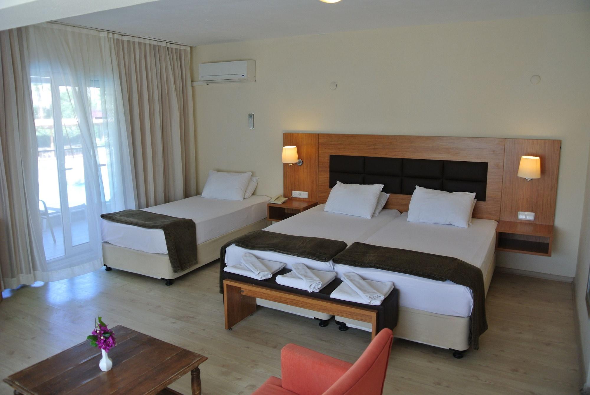 Begonville Hotel Marmaris Esterno foto