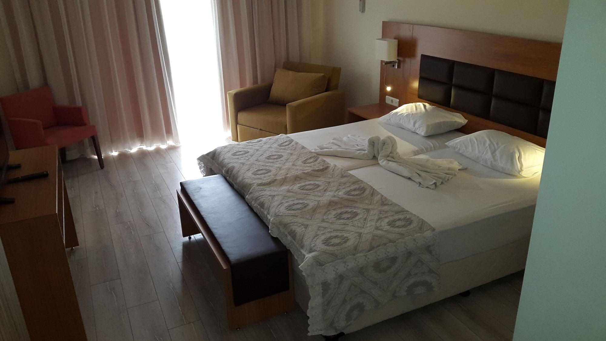 Begonville Hotel Marmaris Esterno foto