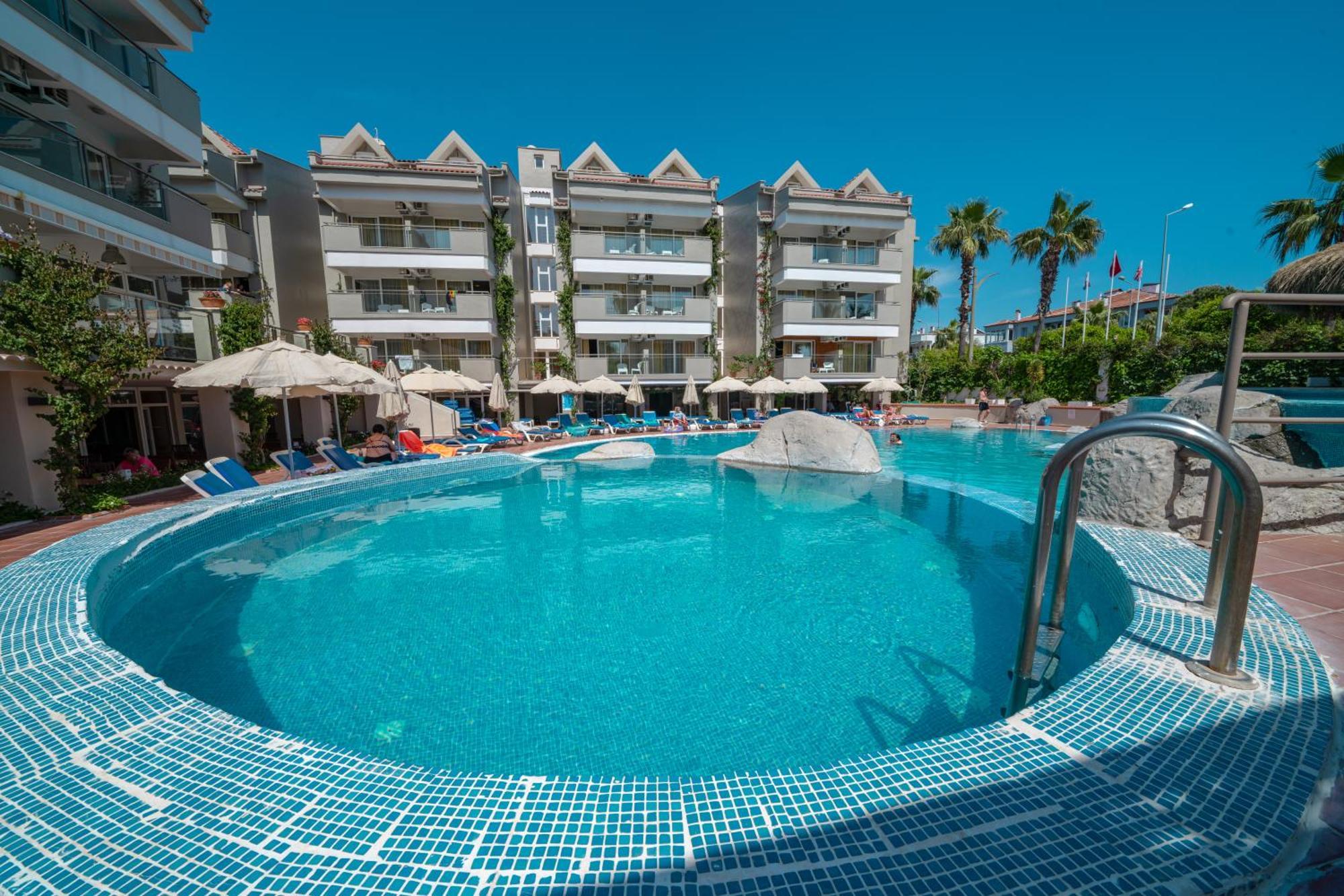 Begonville Hotel Marmaris Esterno foto