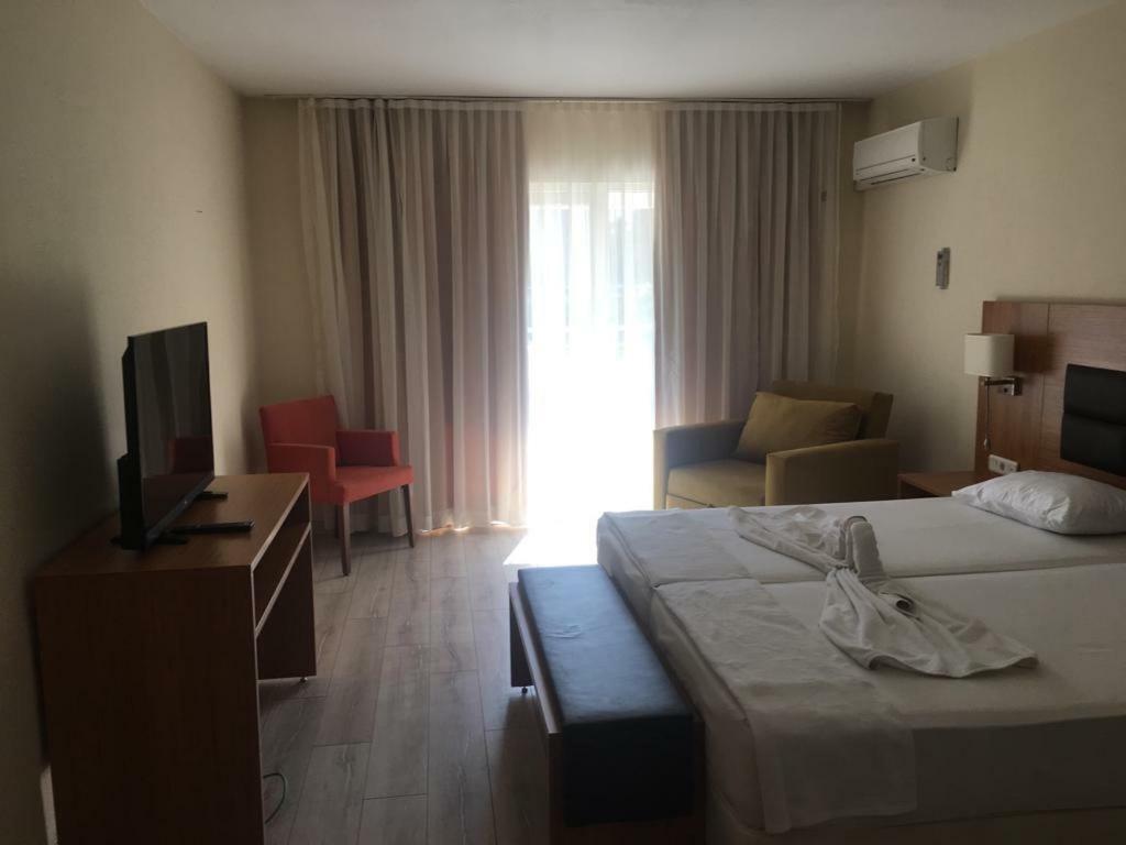 Begonville Hotel Marmaris Esterno foto
